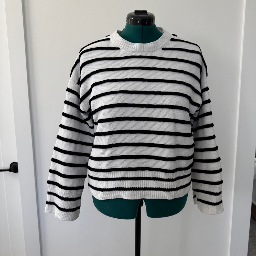 Sanctuary Black White Striped Knit Sweater Size M
